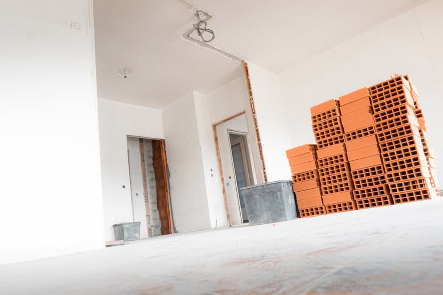 Amplia oferta de materiales de construcción en Ribeira