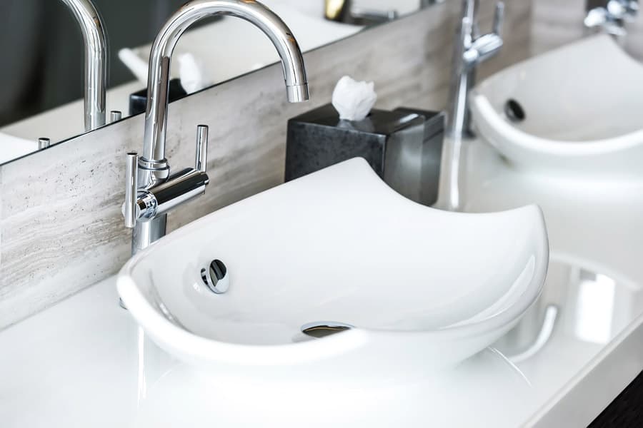 Todo el equipamiento para su baño en Juan Pego