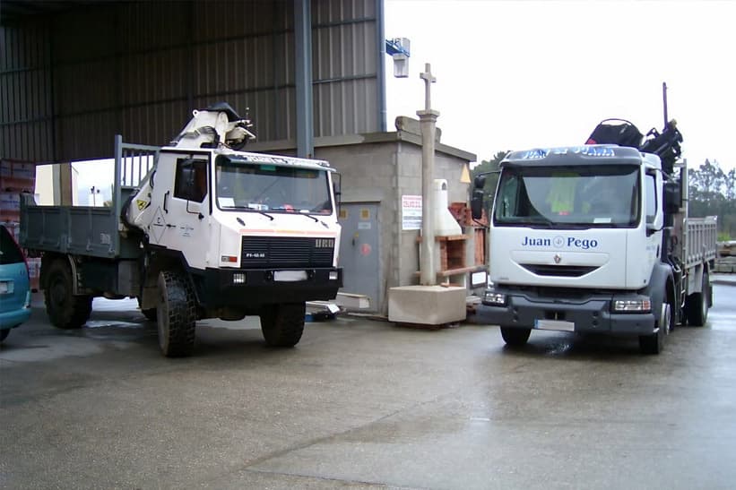 Transporte a obra y recogida de residuos en Ribeira