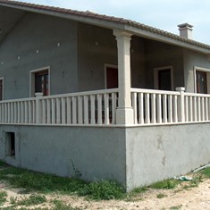 BALAUSTRE RECTO CON CHAFRANS